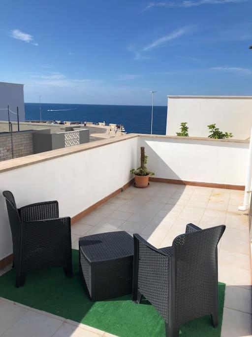 La Casa Di Gio Con Terrazzino Panoramico Apartment Polignano a Mare Exterior photo
